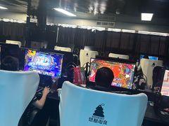 -绿树电竞(五路店)