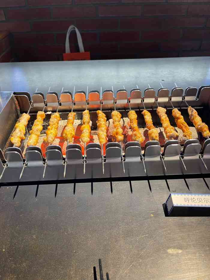 很久以前羊肉串(田林路店)-"电闪雷鸣的雨夜跑出来吃,除了真爱粉,没有