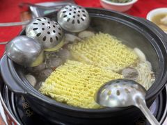 -花苑美食横琴生蚝火锅(拱北粤华路店)