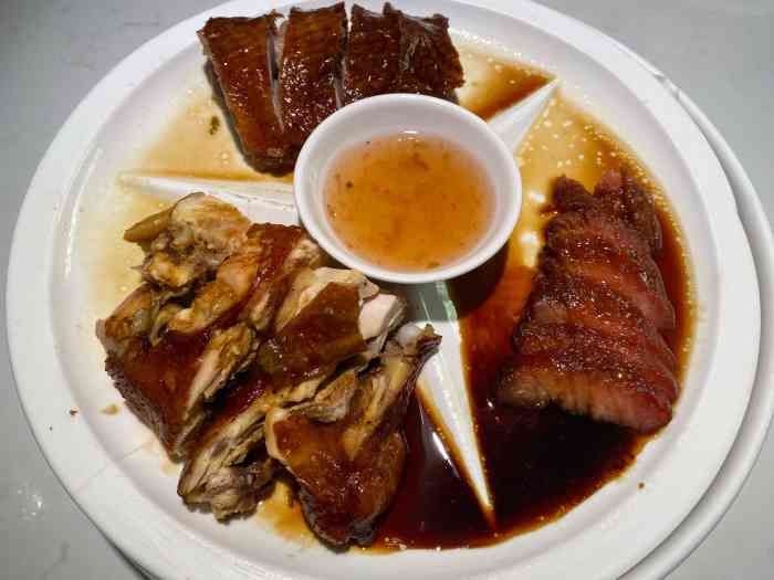 芳满庭粤菜餐厅(丹阳吾悦店)