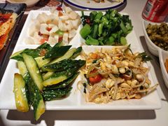 凉菜拼盘-叁宝烤肉• 西安烧烤(凤城十二路店)