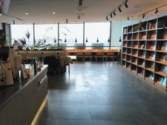 -魔方城市书房(中街益田店)