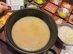 -银米·云南传统过桥米线(双廊黑金冠店)