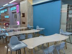 -蓝旗亲子游泳(范湖万达广场店)