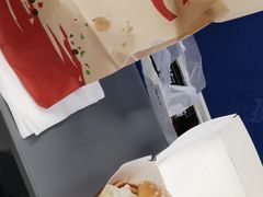 -肯德基(南京站A2检票口楼上)
