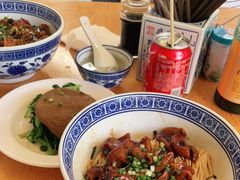 -沪西老弄堂面馆(定西路店)