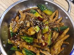 干锅姜辣凤爪-江城燕子大排档(江汉路步行街店)