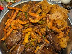 -嘎嘎鸭下巴·爆辣干锅(明教寺店)