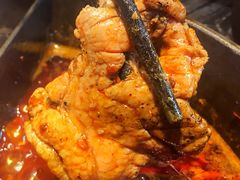 潮酷小嫩牛-热火朝天鲜切牛肉火锅(南强街巷店)