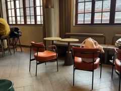 -星巴克臻选(上海今潮8弄店)