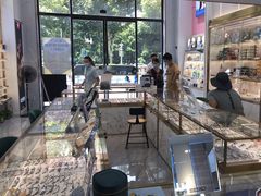 -世纪大明眼镜·蔡司战略授权店(汉街店)