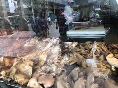 -陆稿荐观前街店