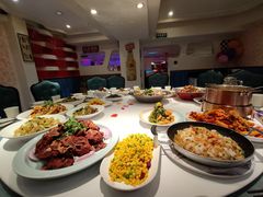 -巴特餐饮6加1音乐餐吧·新疆菜