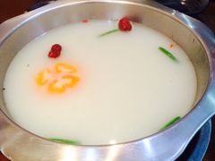 汤底-丽江人家斑鱼火锅(保健路店)