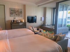 -瑰丽酒店·海吧·天际下午茶·现场DJ·天台酒吧