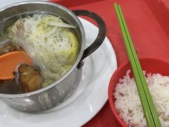 熏鱼砂锅-上海外国语大学（虹口校区）食堂