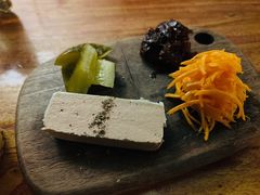-羽深肉铺 Steak & Wine
