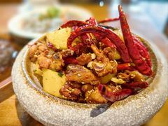 -隔壁老王·家常云南菜(花巷店)