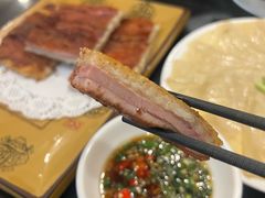 -老来福·非遗酸汤兔(凯旋路店)