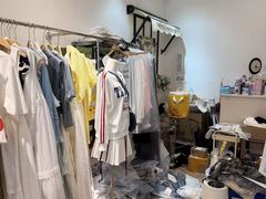 -眷顾自助服装工作室(中南金石国际广场A座店)