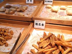 -金滏山烤肉·海鲜·火锅自助餐厅(襄阳万达店)