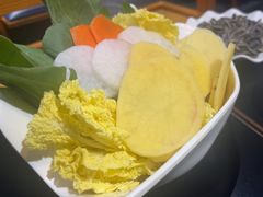 -野菌皇海景野生菌火锅(滨海大道店)