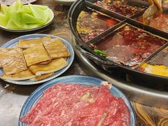 -艾嬢七八九老火锅(37年李子坝店)