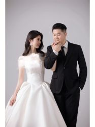 -雪中彩影婚纱摄影·微光艺术中心