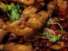 -琥珀老六龙虾(四里河店)