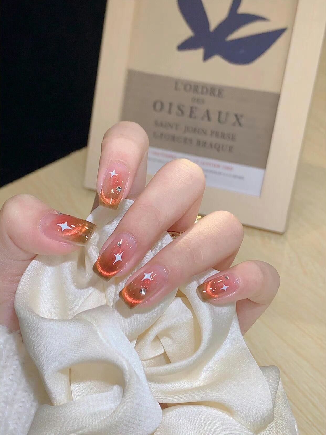 秋冬法式猫眼美甲