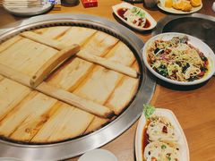 -万里闯关东铁锅炖菜馆(吉林大路店)
