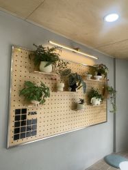 -十六番发型师事务所