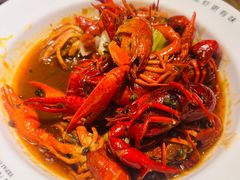 -叶派龙虾•招牌香辣蟹·海鲜(中海国际店)