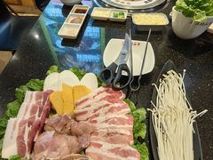 -木槿花韩式炭烤·熟成肉工坊(孙文东路店)