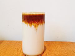 红豆沙拿铁-Line 咖啡(石厦花园店)