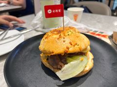 -必胜客(上海新南方商城PH店)