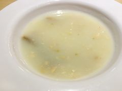 奶油蘑菇汤-豪客来牛排(海沧阿罗海店)
