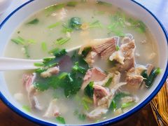 -山沟沟羊小馆&烤全羊羊肉汤(麦岛店)