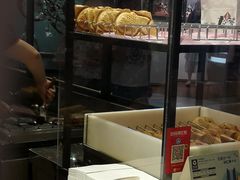 面包甜点陈列柜-粉粉乐鲷鱼烧(美罗城店)