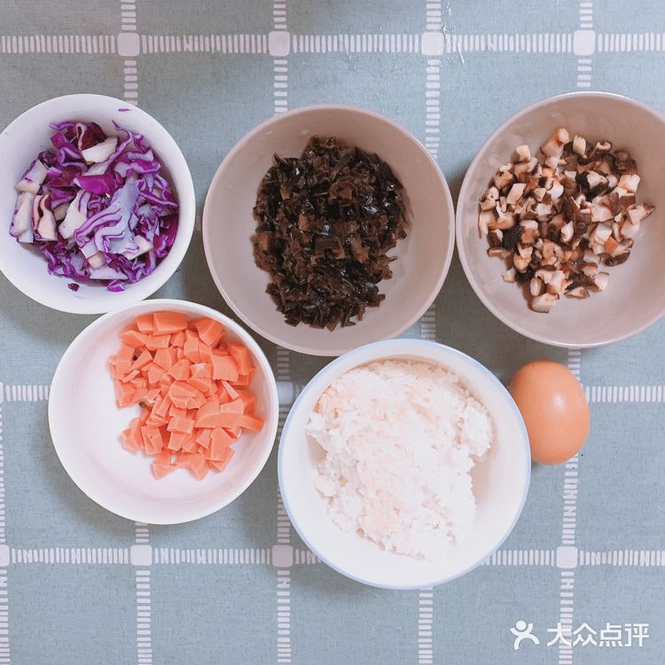 剩菜剩饭怎么办？唯有蛋炒饭才能解忧！