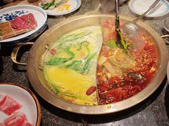 -小天鹅火锅·一线江景洪鼎旗舰店(洪崖洞店)