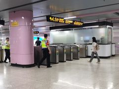 -一大会址·新天地(地铁站)