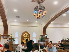 大堂-清真·玛丽亚新疆菜主题餐厅(浙江中路店)