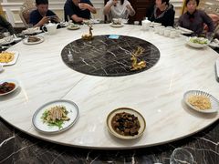 -梅龙镇酒家(南京西路总店)
