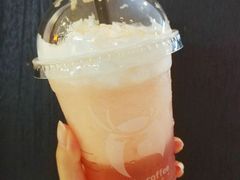 乐岛桃桃冰-瑞幸咖啡(第一城店)