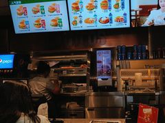 -德克士(亚中商城店)