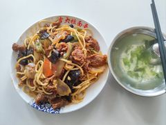 过油肉拌面（吉大拉面哥）-吉林大学前卫南校区-湖畔餐厅