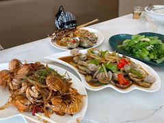-覃记海鲜美食餐厅