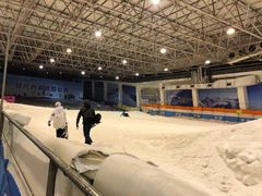 -绍兴启迪乔波冰雪世界