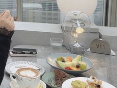 -Hi City·城市之巅